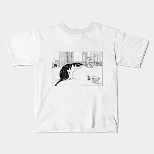 cat and mouse Kids T-Shirt